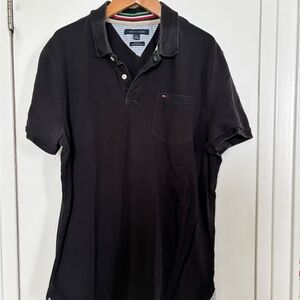 Tommy Hilfiger Men's Polo Shirt in Black